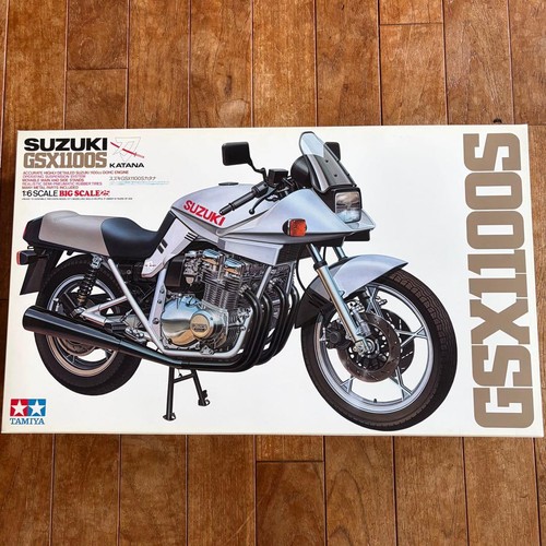 Tamiya scala suzuki - tamiya, 1/6