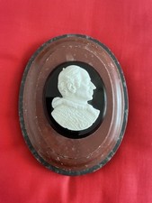 PLACCA IN MARMO CON CAMMEO RAFFIGURANTE PAPA LEONE XIII, ROMA, 15/08/1890 -