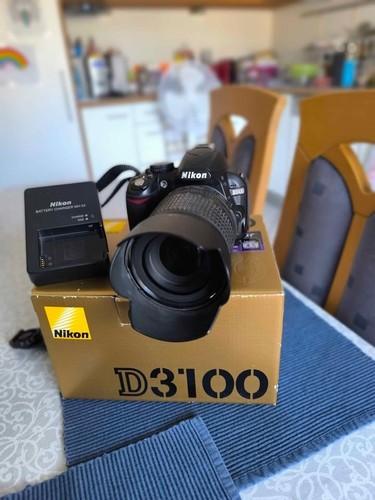 Nikon d3100 con obiettivo 18 - obiettivo,
