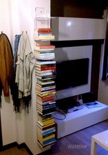 Libreria Verticale Design Plexiglass Trasparente a Parete Mensole Sospesa H200cm