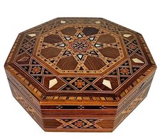 Portagioie in legno intarsiato