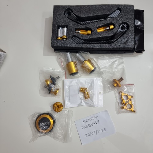 Set accessori color oro - oro, suzuki