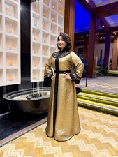 Elegante abito tradizionale da