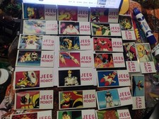 25 CARTONCINI DI JEEG