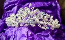 Bellissima diadema da sposa