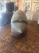 Elmo Di Ferro Medievale