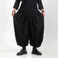 Pantalone uomo bottoni gamba