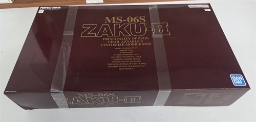 Bandai mobile suit gundam - suit,