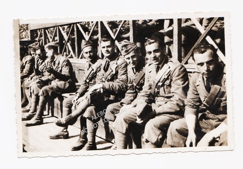Cartolina militare soldati - ,
