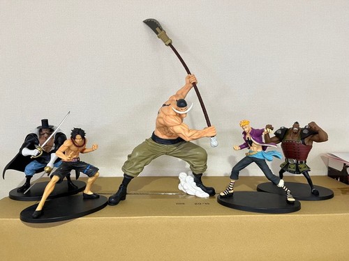 Lotto figurine premio pirati - lotto,