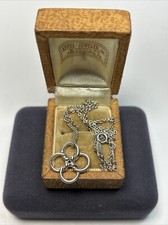 Collana con ciondolo