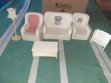 Vintage Barbie Plastic Dream Cottage White Wicker Furniture + birdhouse (1983)