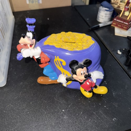 Disney monogram coin - monogram,