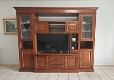 mobile soggiorno in stile arte povera 