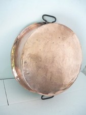 Antica pentola tegame in rame stagnato e lucidato manici in ferro