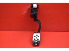 Acceleratore OPEL CORSA F 13305804 2013 32780741