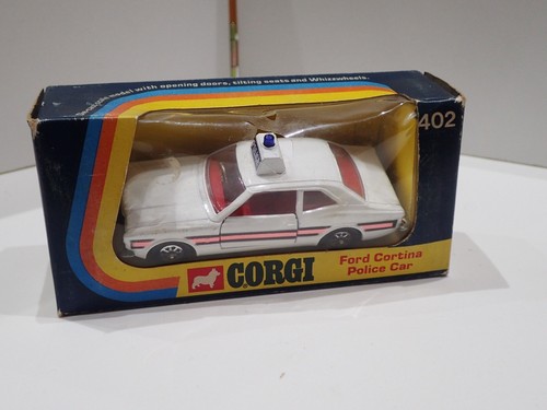 Corgi toys 402 ford - corgi, cortina