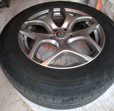 Cerchi In Lega Stelvio Alfa Romeo Più Gomme Da 18