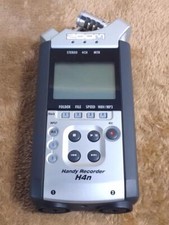 ZOOM H4N pratico registratore