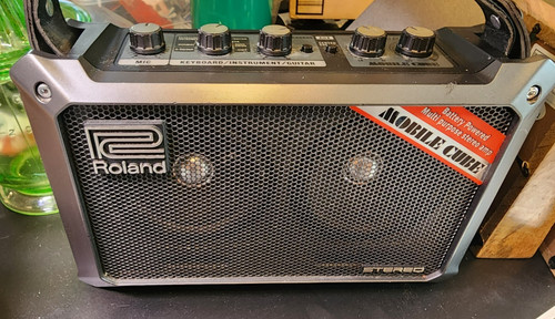 Roland mobile cube - mobile, mb-cube
