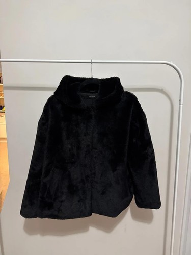 Giacca nera con cappuccio - , in
