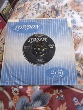LITTLE RICHARD LUCILLE   1957 CLASSIC 45 IN ORIGNAL SLEEVE 
