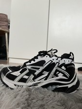 Balenciaga Runner