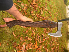 Ascia vichinga fatta a mano