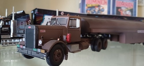 Peterbilt 281 - 281, (1957)