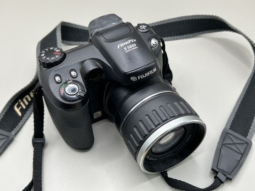 Fujifilm finepix s5600 - finepix,
