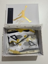 Air Jordan 4 Retro Vivid