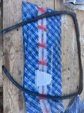 GUARNIZIONE PORTA ANT SX NUOVA ORIGINALE LANCIA KAPPA 46465333