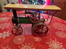 Trattore a vapore vivo vintage