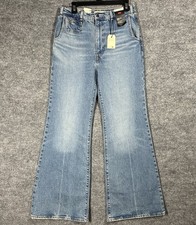 NWT $98 Levi's Jeans Women's