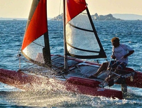 Happy cat evolution catamaran - evolution,