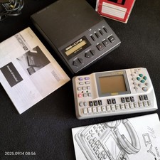 Yamaha QY70 + Yamaha MDF2 + Kit Floppy Disk + Borsa + Valigietta