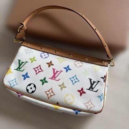 Louis vuitton monogram - louis,