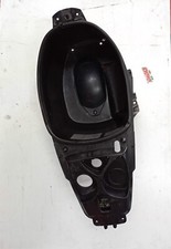 Vano sotto sella porta casco PIAGGIO DIESIS DERBI Atlantis 50 con serratura