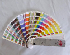 GUIDA FORMULA PANTONE COLOR