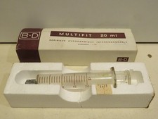 vecchia SIRINGA IN VETRO B D