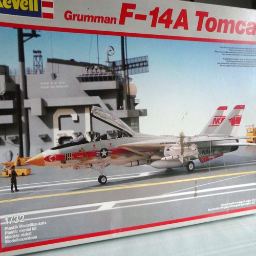 Revell grumman 14 - ·, a