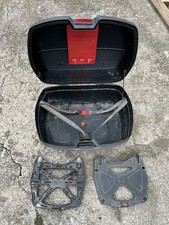 Bauletto Givi 42 Litri Con Staffa Universale e Chiave