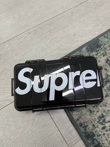 Supreme pelican 1060 case - case, |