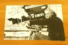 Foto rivista firmata Federico Fellini famoso regista italiano