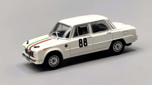 Metro alfa romeo giulia - 1:43,