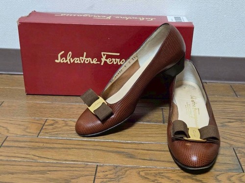 Ferragamo salvatore decolte - ferragamo,