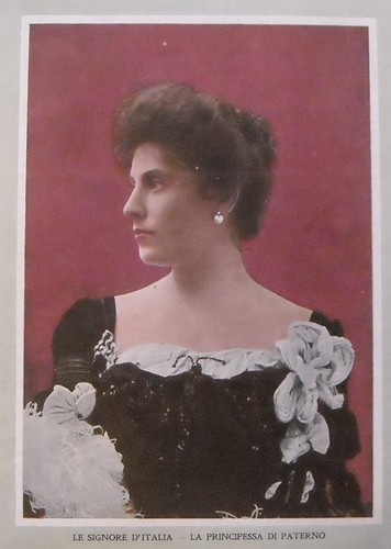 NOBILTA'-ARALDICA-DONNE