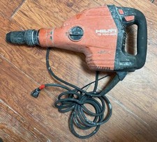 HILTI TE 700-AVR TRAPANO A PERCUSSIONE DEMOLITORE CON CAVO- USATO.