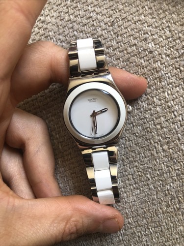 Montre swatch femme modèle - montre,