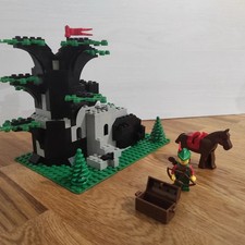 lego set 6066 forestmen